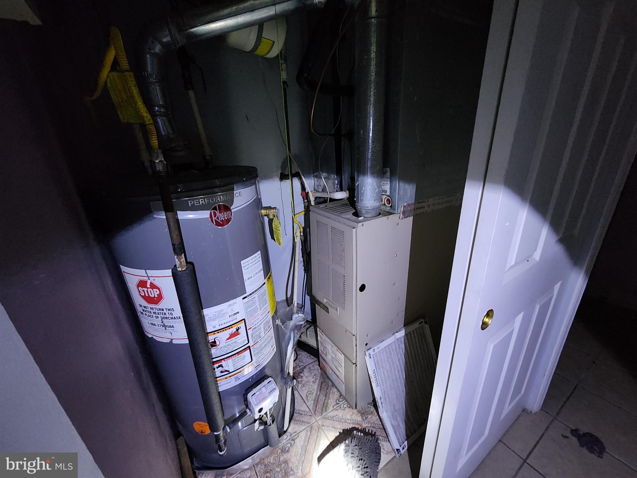 BALTIMORE HIGHLANDS - Residential