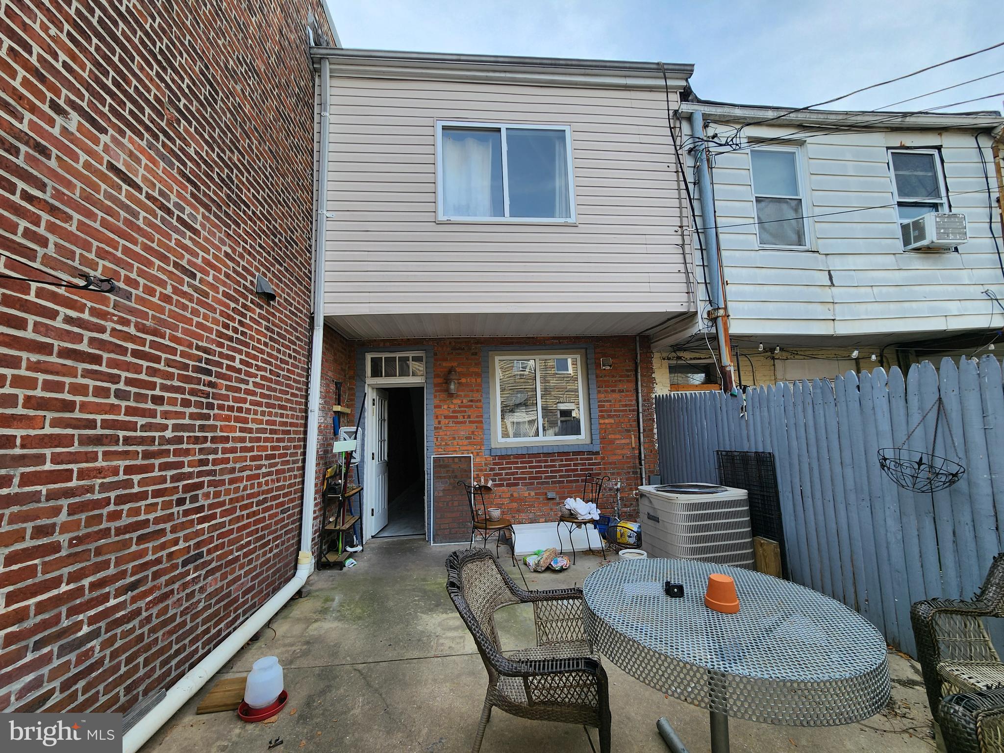 BALTIMORE HIGHLANDS - Residential