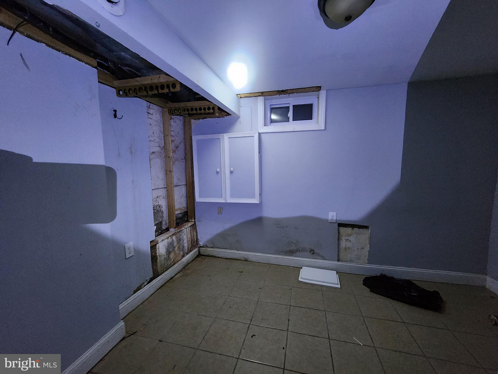 BALTIMORE HIGHLANDS - Residential