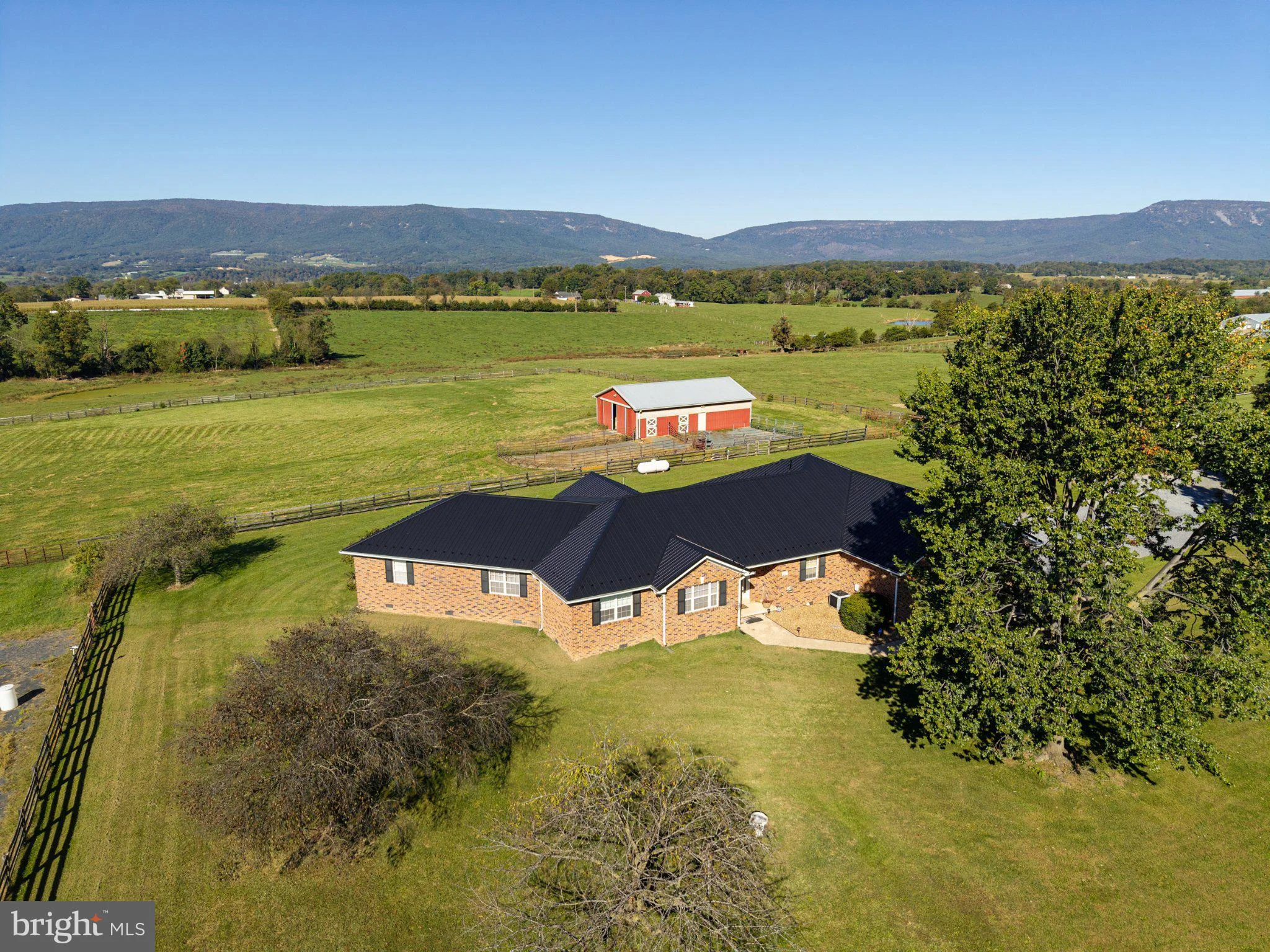 211 Preston Lane