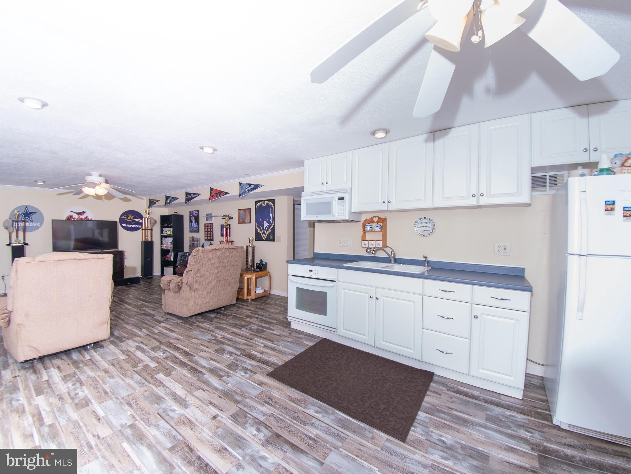 RED FOX RUN - Residential