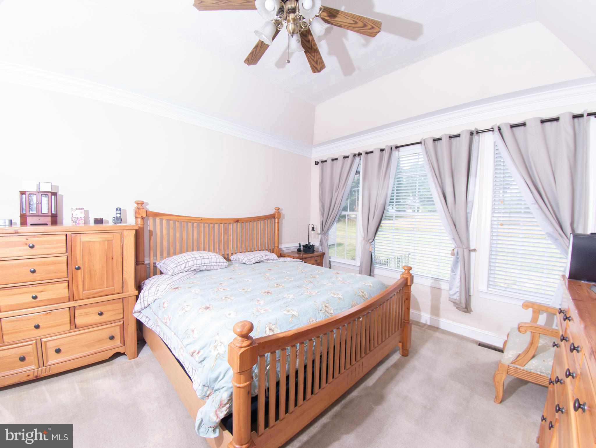 RED FOX RUN - Residential