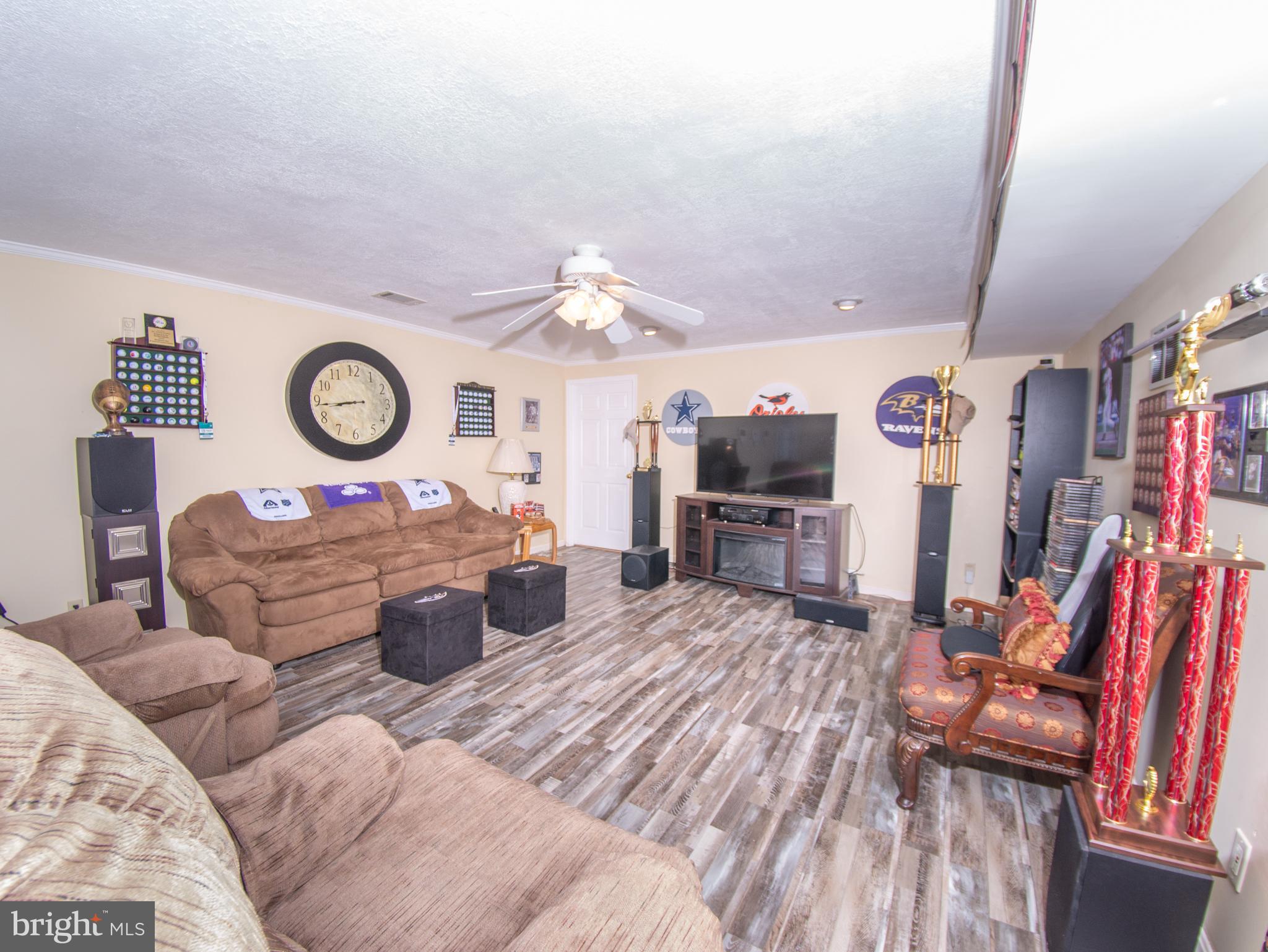 RED FOX RUN - Residential