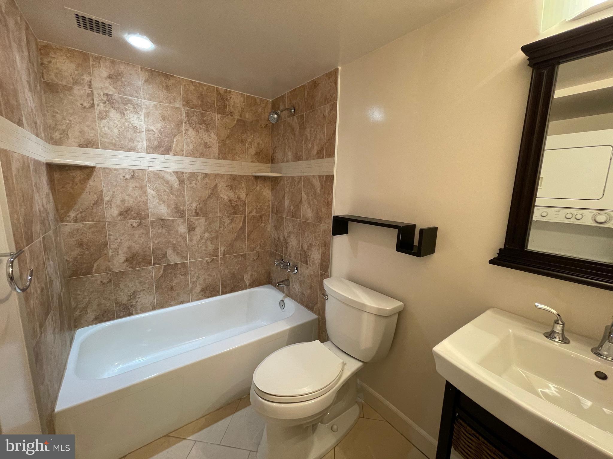 HALLMARK - Residential