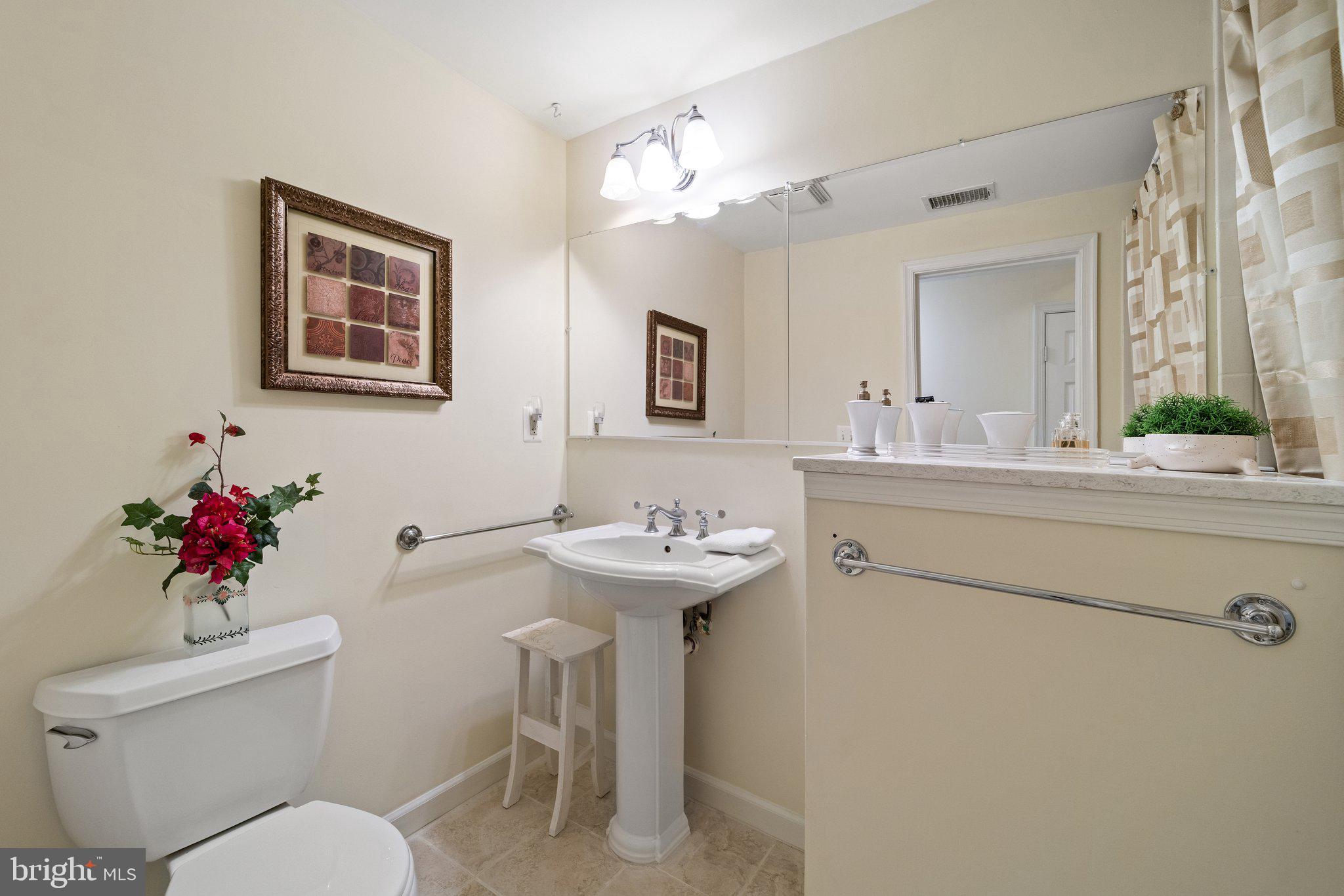 PICKETT'S RESERVE - Residential