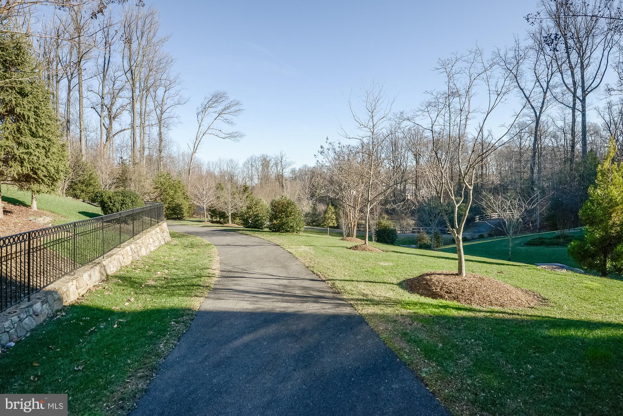 PICKETT'S RESERVE - Residential