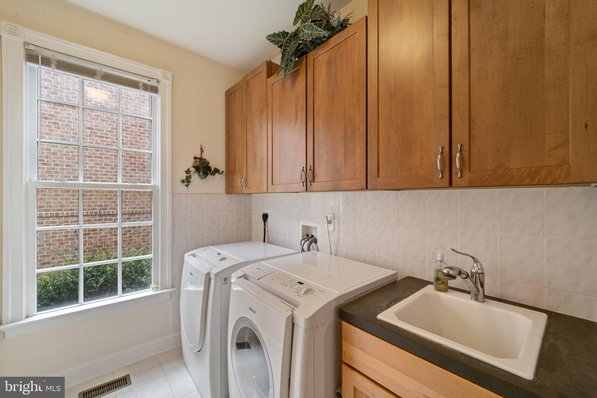 PICKETT'S RESERVE - Residential