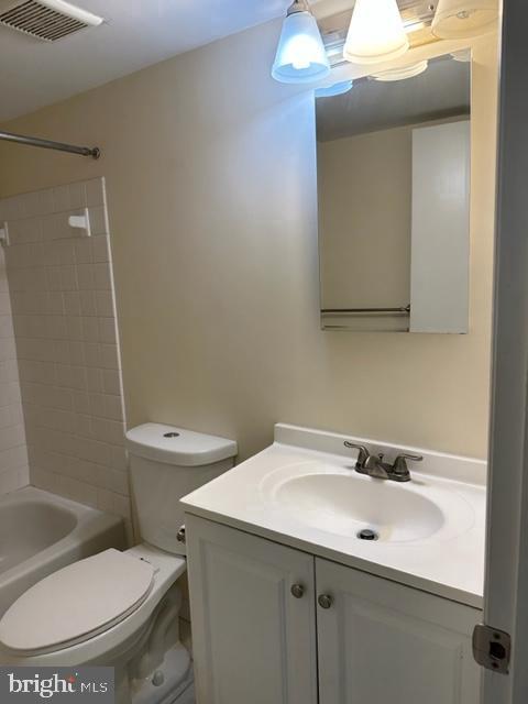 HEACOCK MDWS - Residential Lease