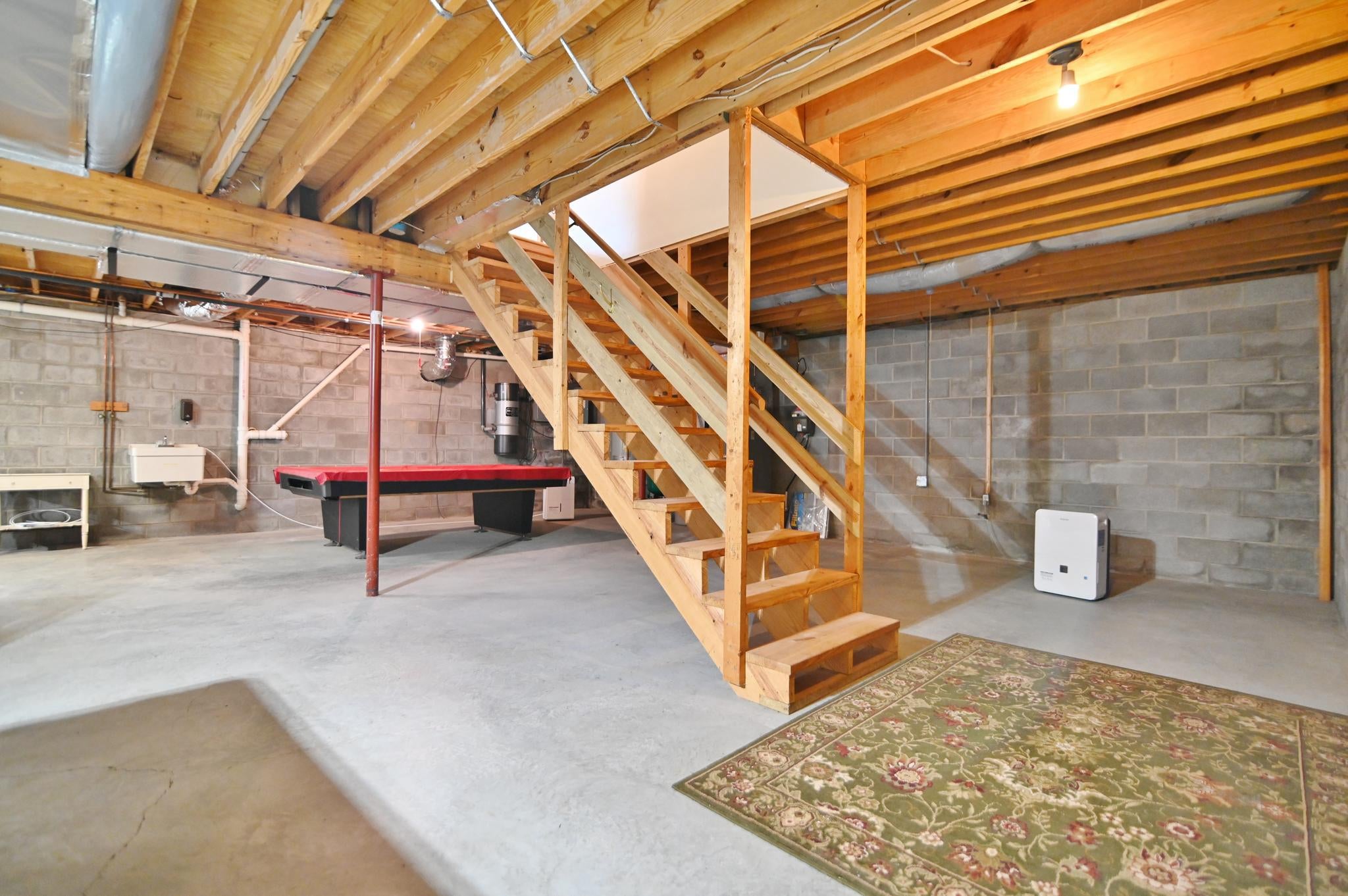 79 SUNSET COURT