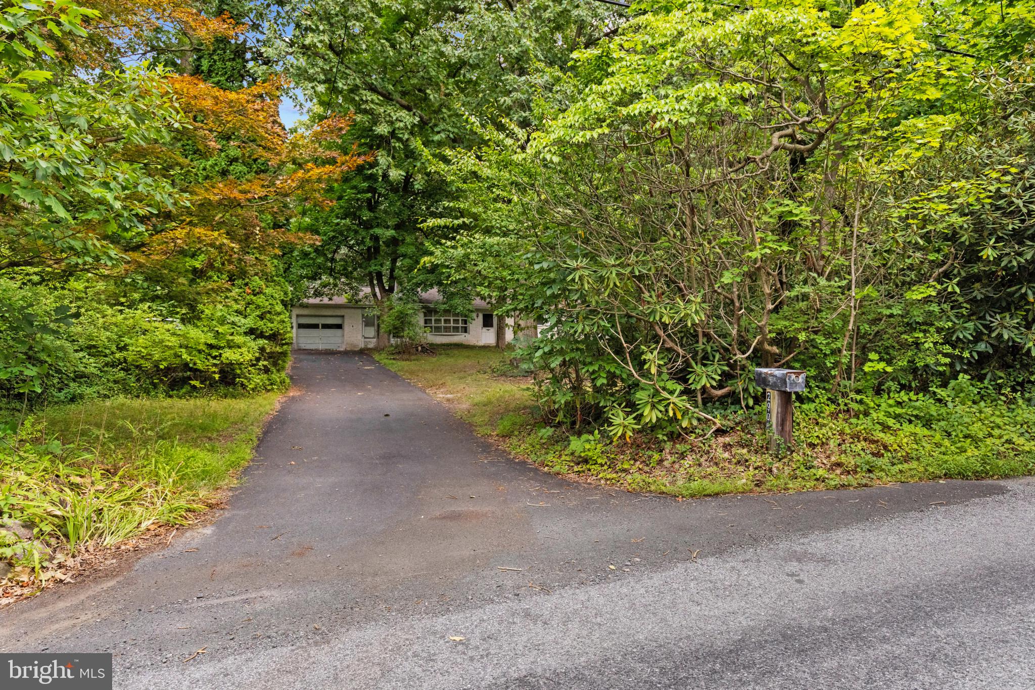 2900 CHESTNUT HILL ROAD