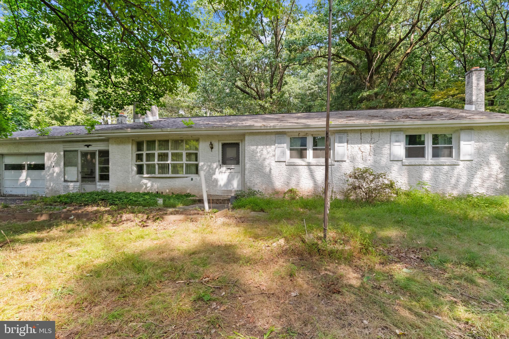 2900 CHESTNUT HILL ROAD