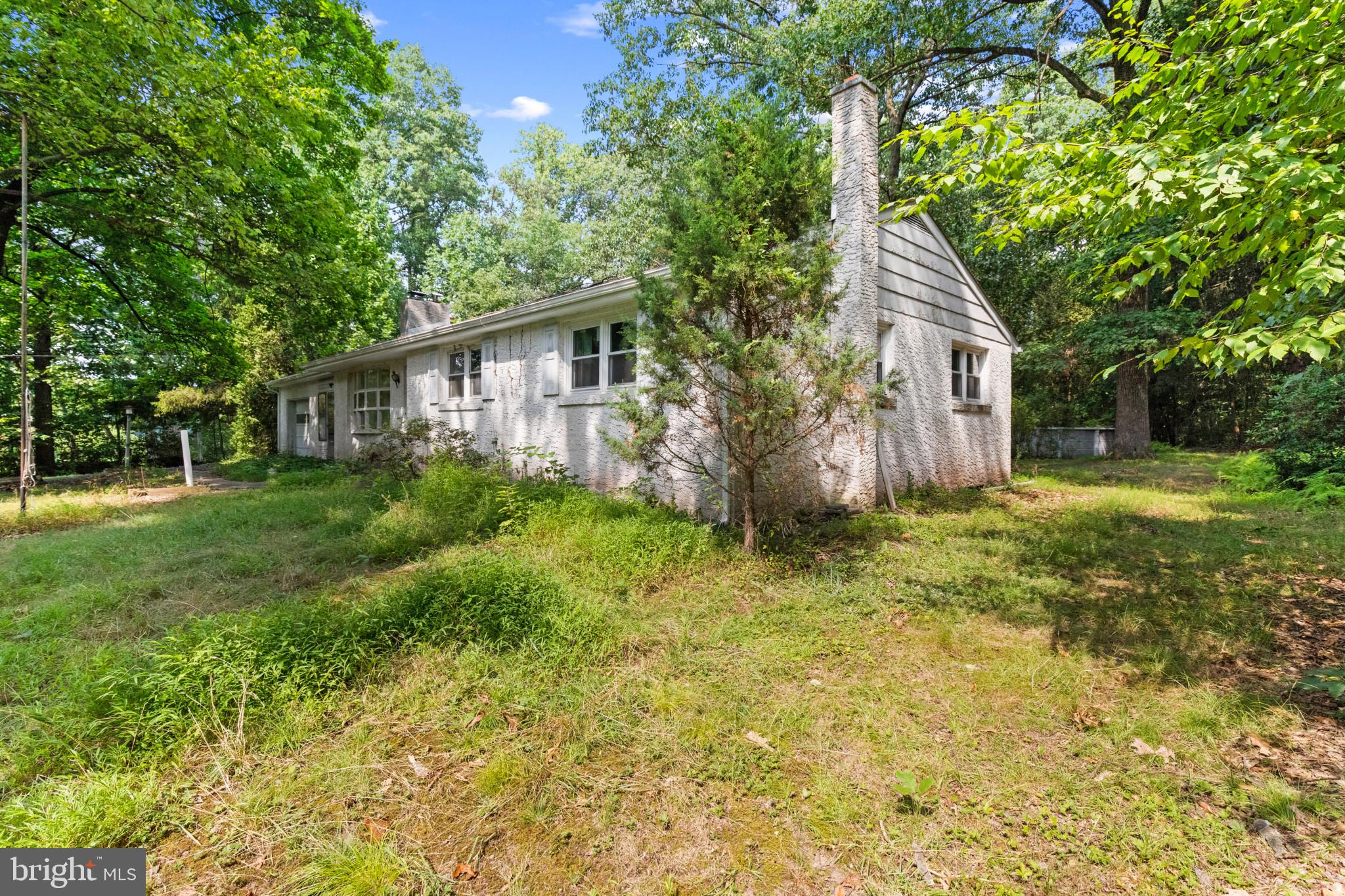 2900 CHESTNUT HILL ROAD