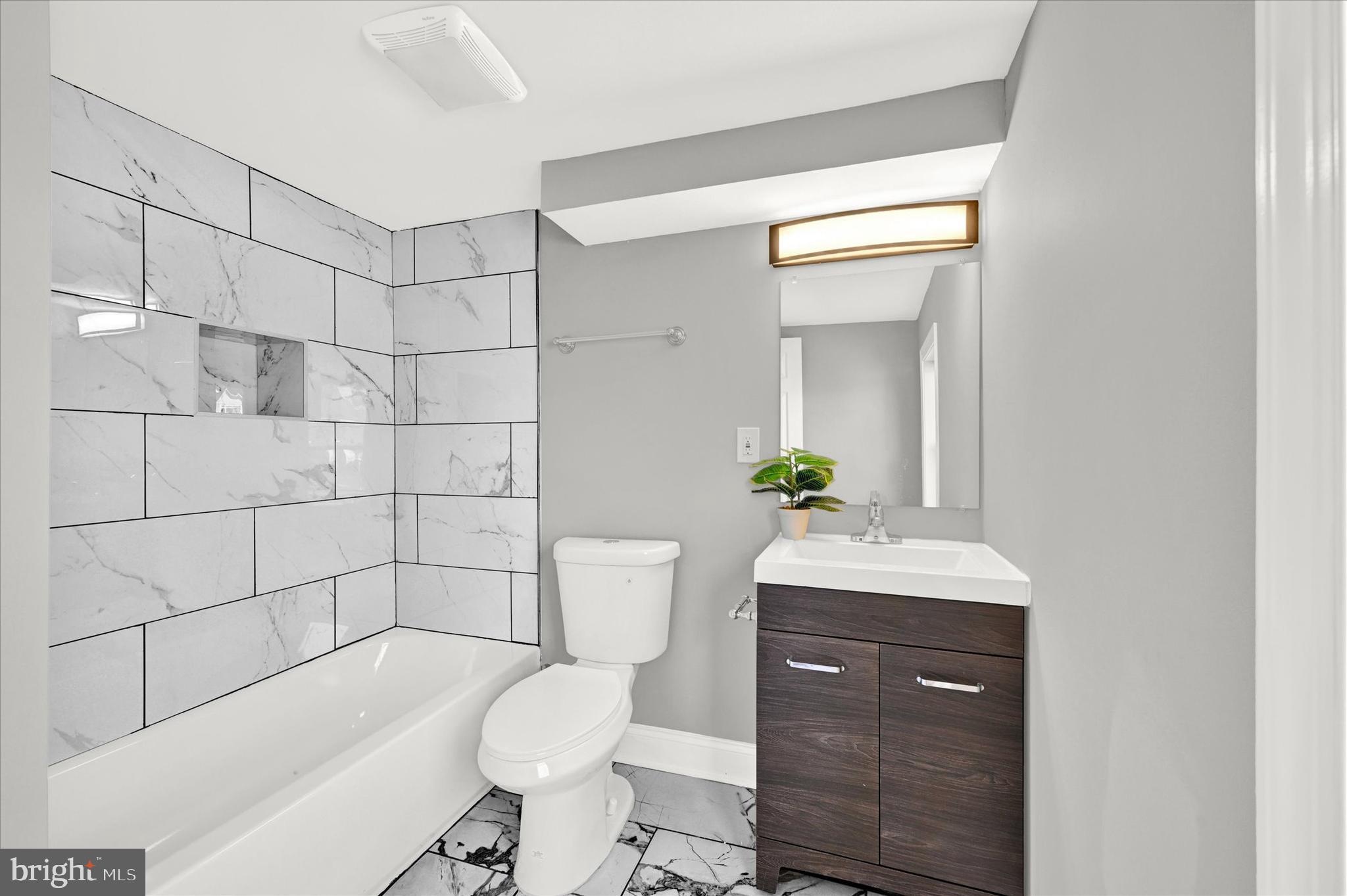 HAMILTON HEIGHTS - Residential