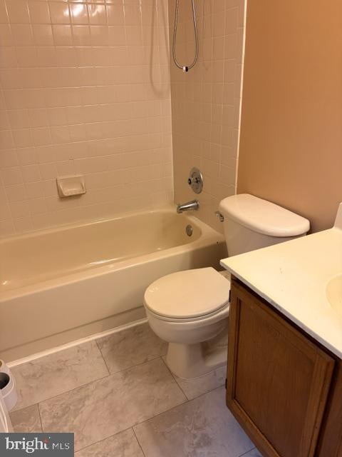 1835 CEDARWOOD COURT