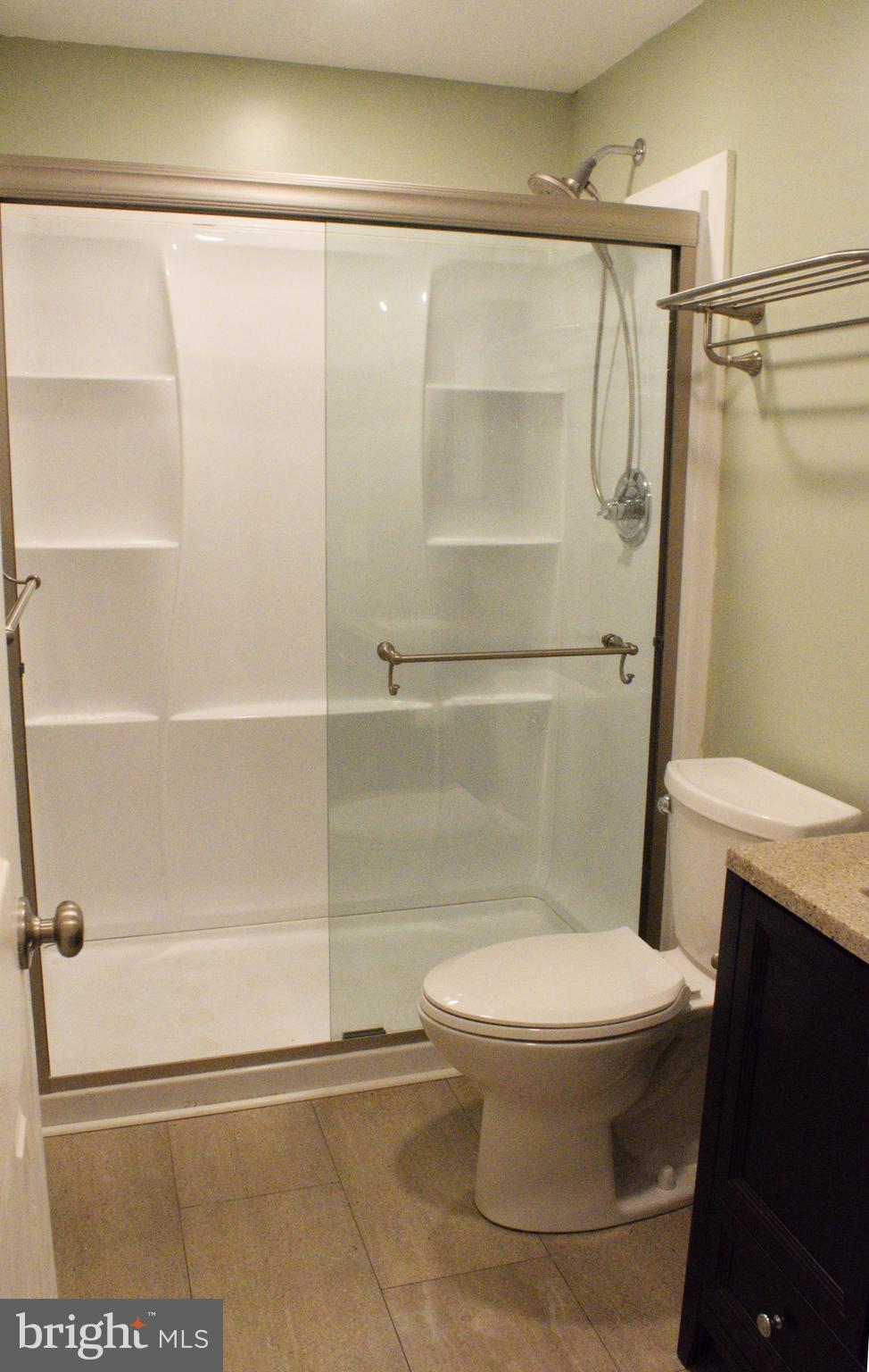 MOUNT LEVELS FARMS - Residential