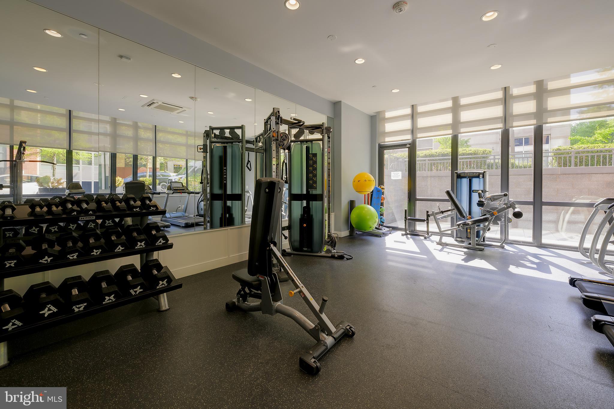 COURTHOUSE - Residential