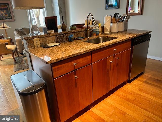 OLD CITY - Residential Lease