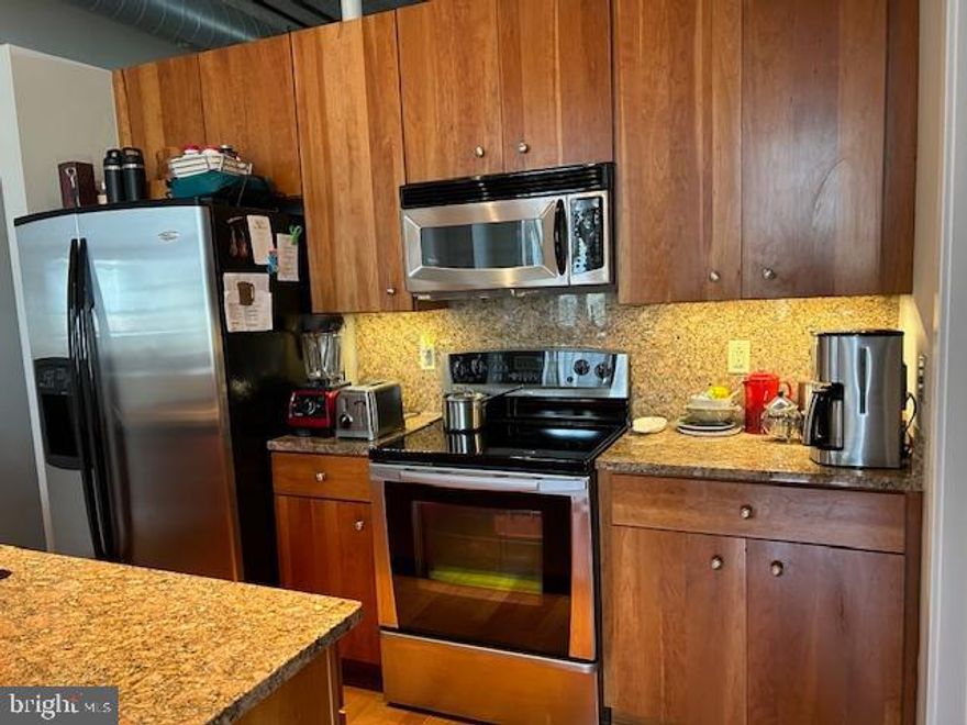 Available for August 1st move in date. For Rent | The National – Old City
Welcome to The National, one of Old City's most sought-after addresses! This bright and spacious 2-bedroom, 2-bathroom condo offers luxury living in the heart of historic Philadelphia. Enjoy an open-concept layout with hardwood floors, oversized windows, and a sleek modern kitchen with stainless steel appliances and granite countertops. The primary bedroom features an en-suite bath and ample closet space.

This unit includes 1 private parking spot, in-unit laundry, and access to a beautifully landscaped courtyard. Located steps from cafes, restaurants, art galleries, and public transit, you’ll love the vibrant Old City lifestyle. No pets allowed.