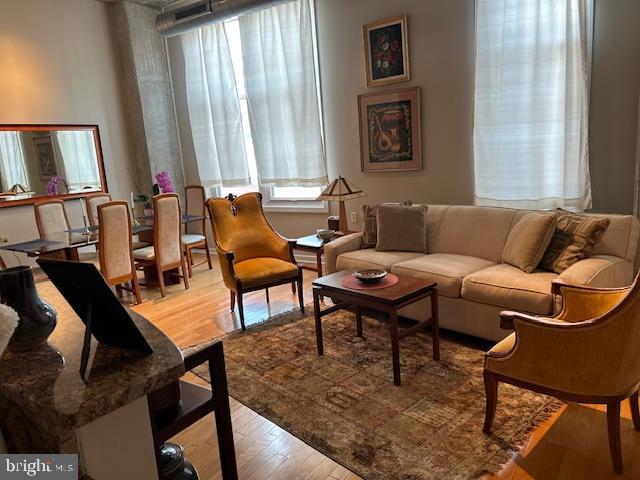 OLD CITY - Residential Lease