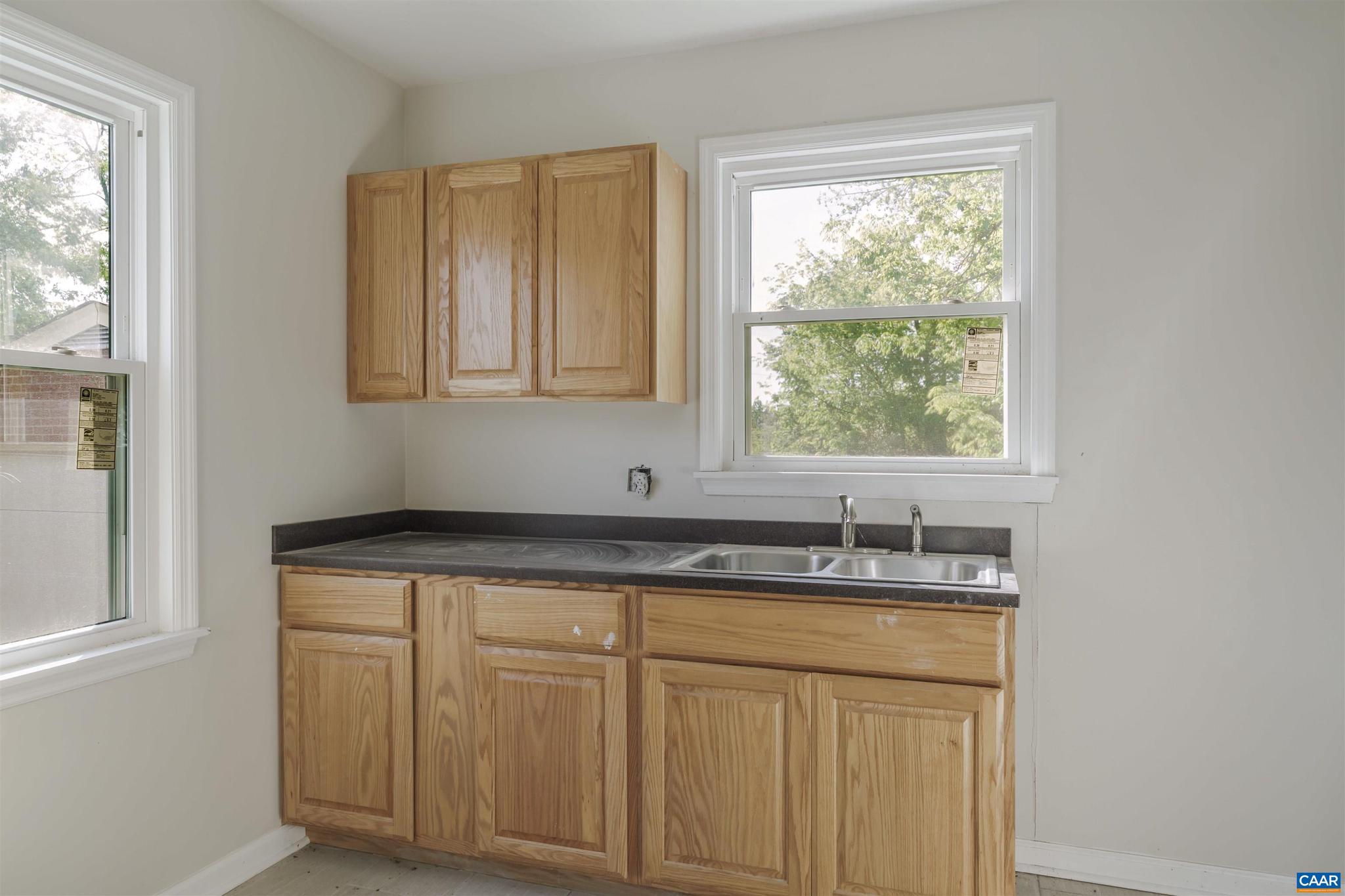 LOCUST GROVE - Residential