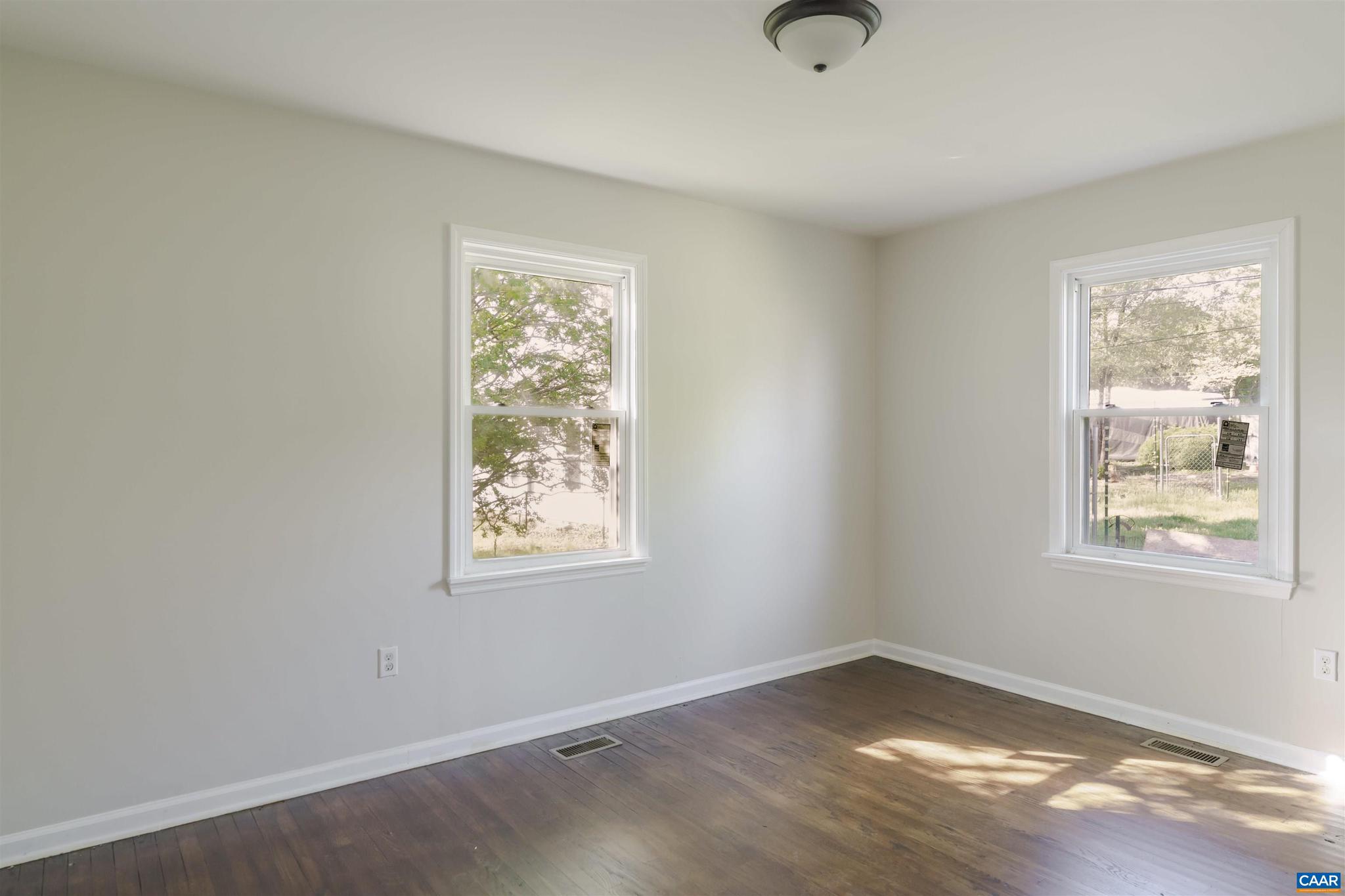 LOCUST GROVE - Residential