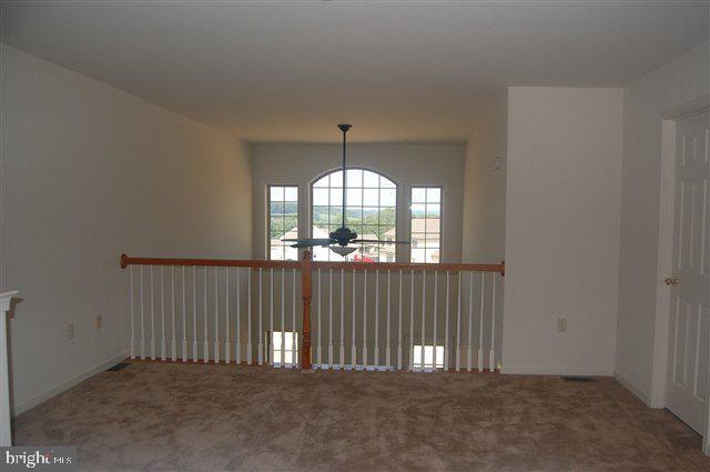 WINDING HILLS - Residential Lease