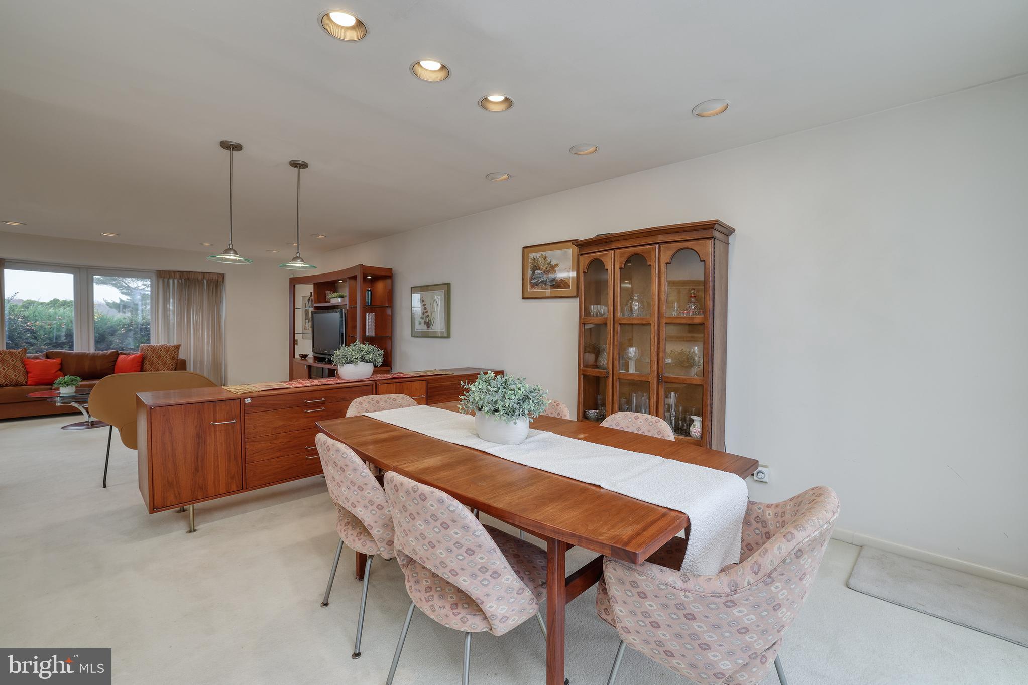 PINE VALLEY - Residential