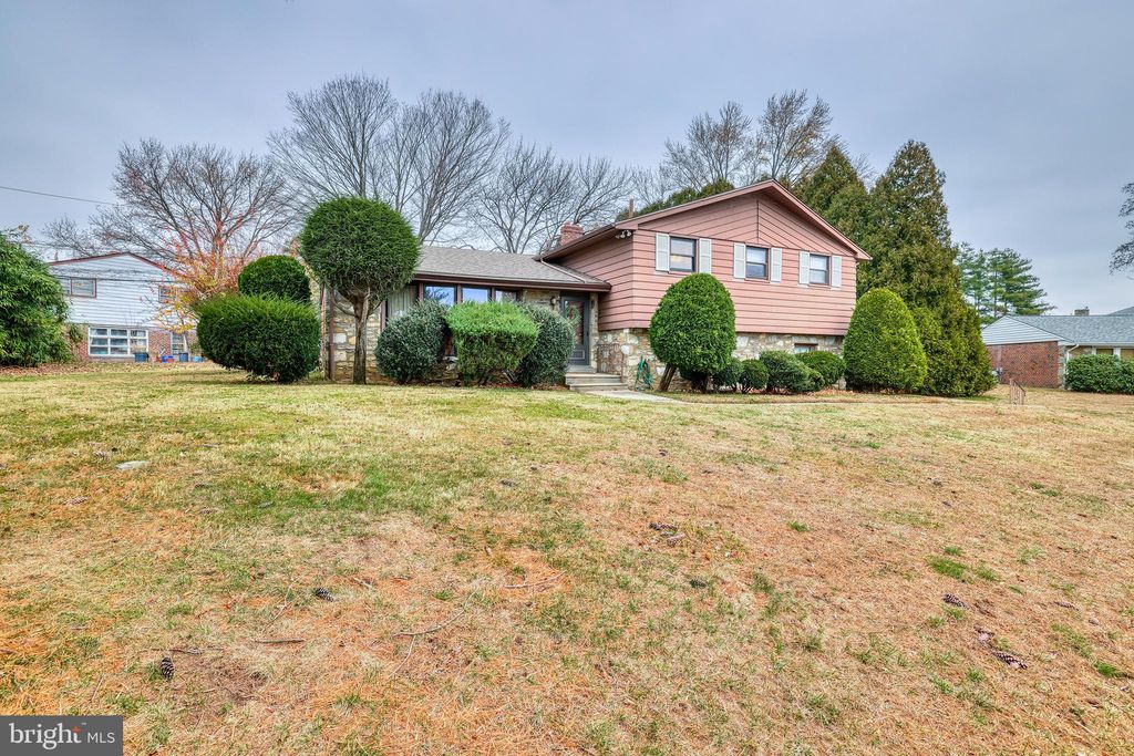 Photo of 117 Alexis Lane, PHILADELPHIA, PA 19115 (MLS # PAPH2562834)