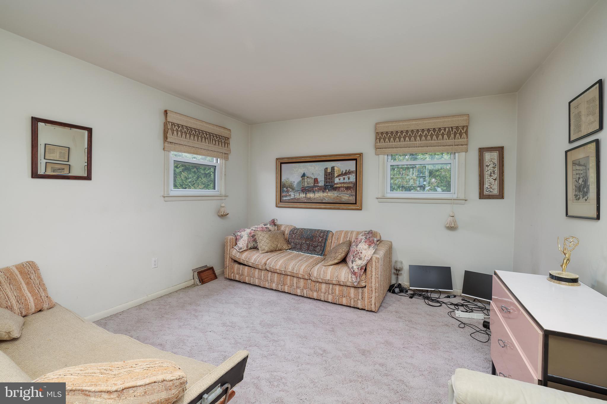 PINE VALLEY - Residential