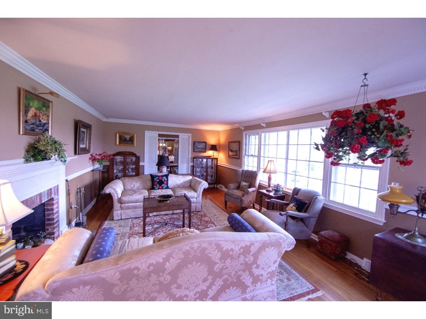 RADNOR HUNT - Residential