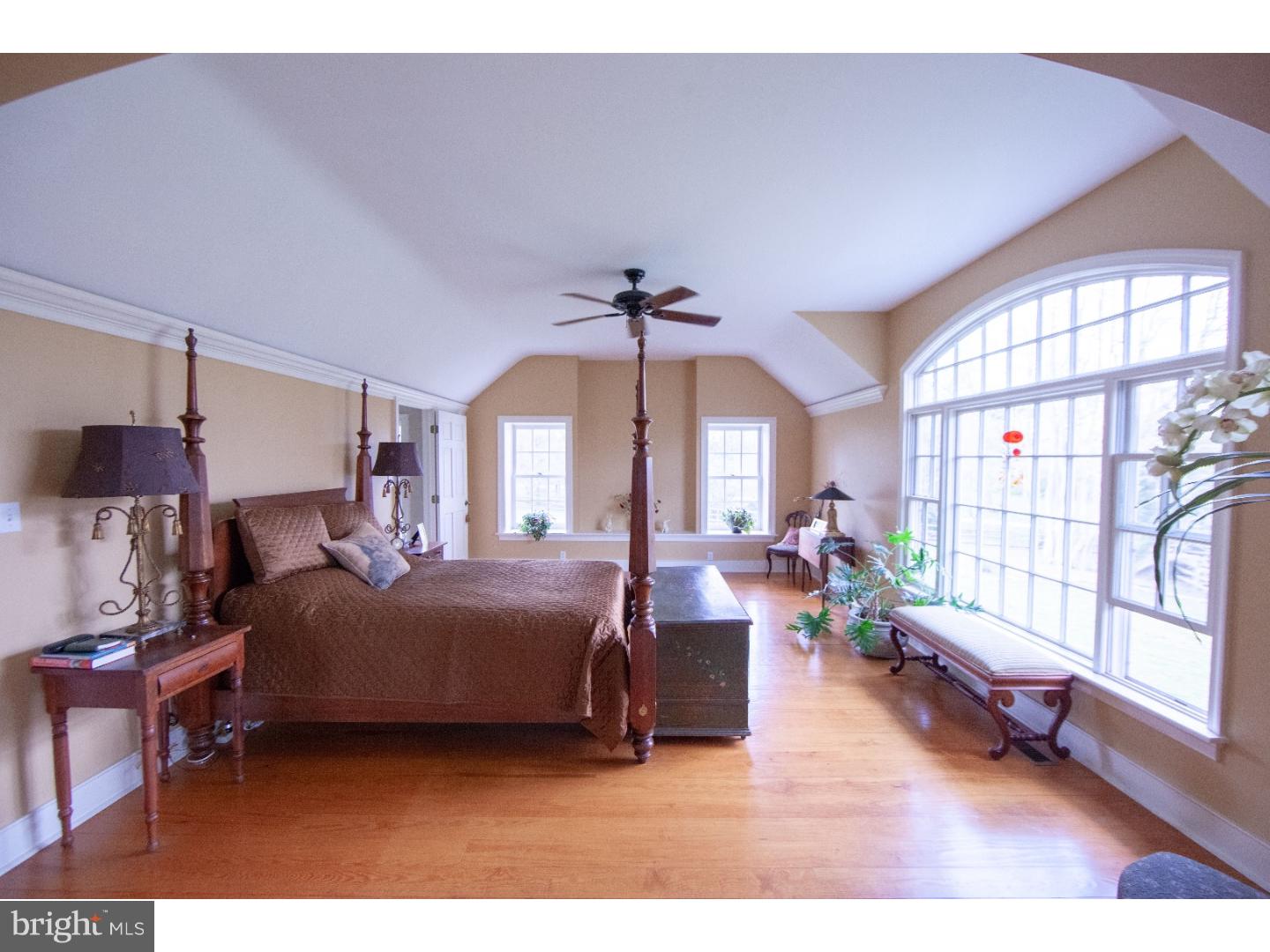 RADNOR HUNT - Residential