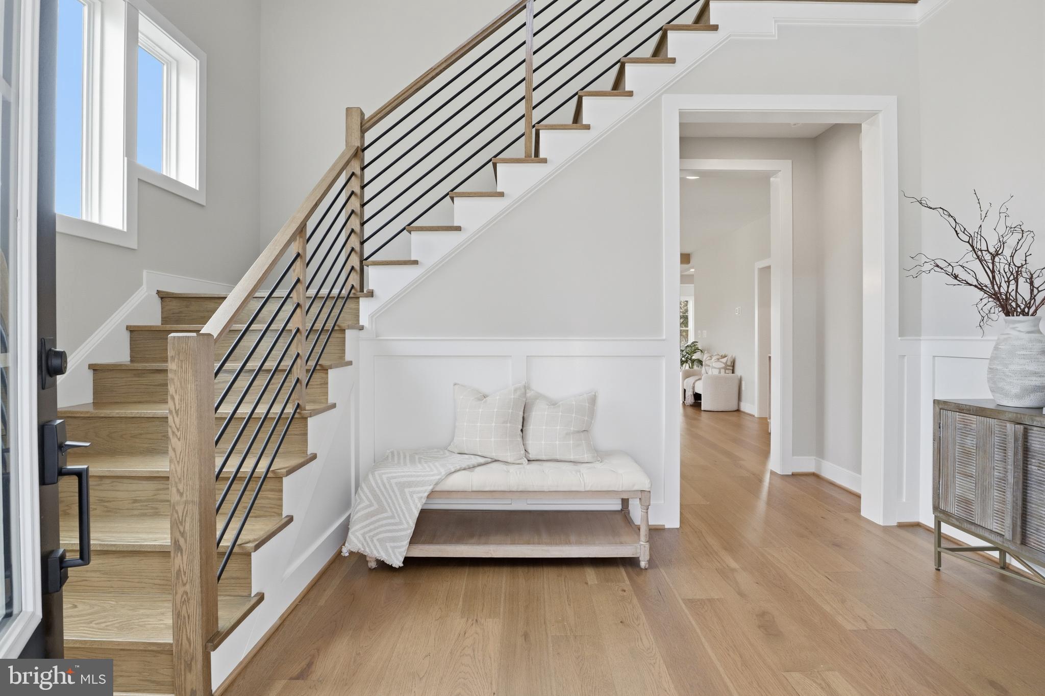 VIENNA HILLS - Residential