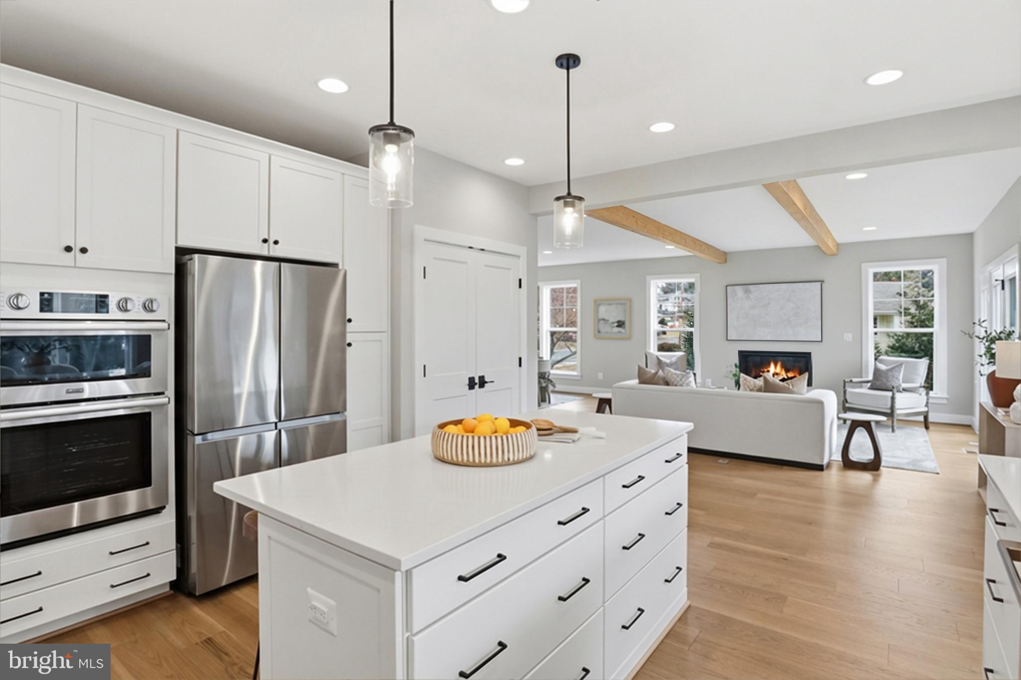 VIENNA HILLS - Residential