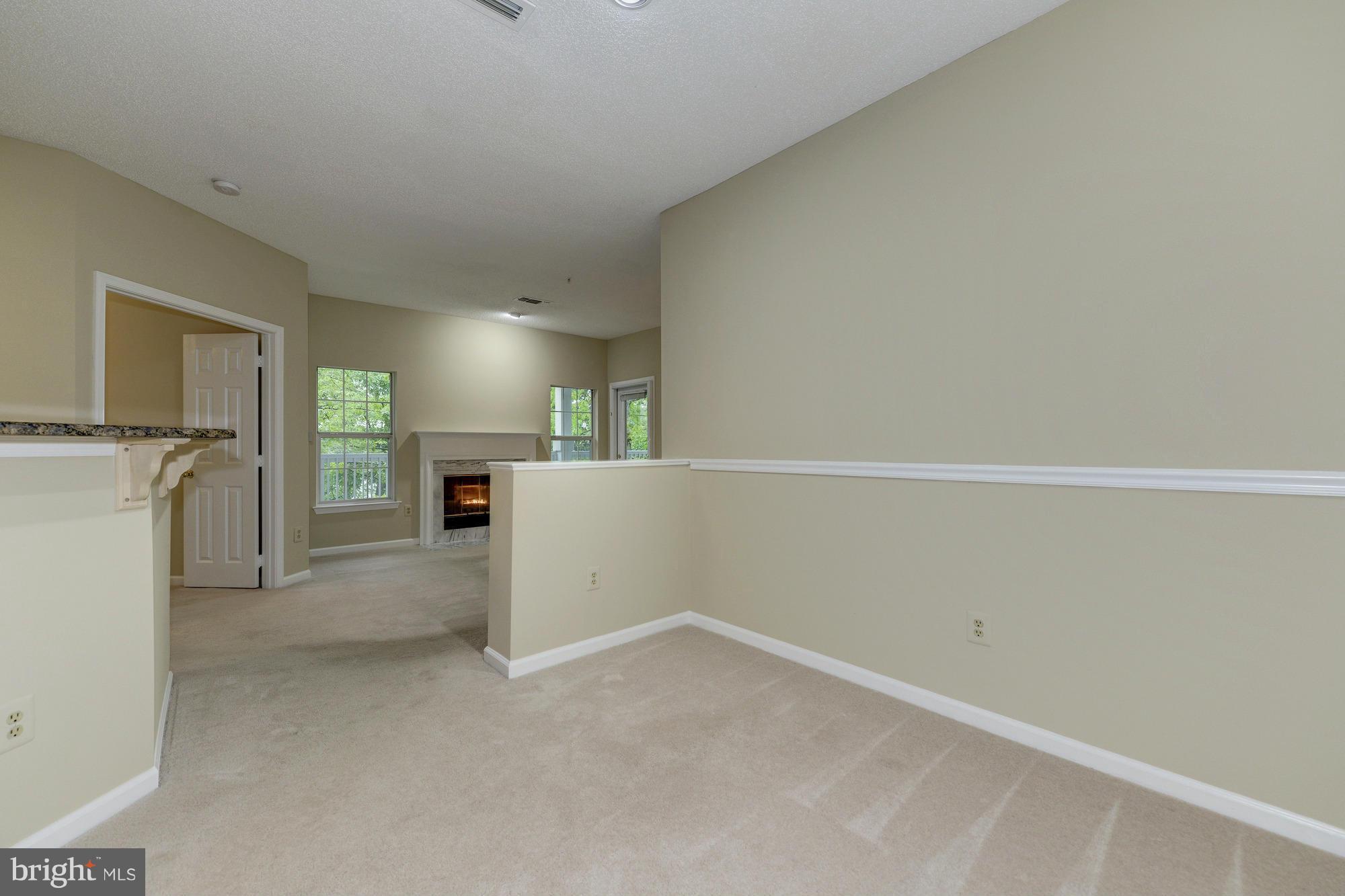 EDGEWATER AT TOWN CENTER - Residential