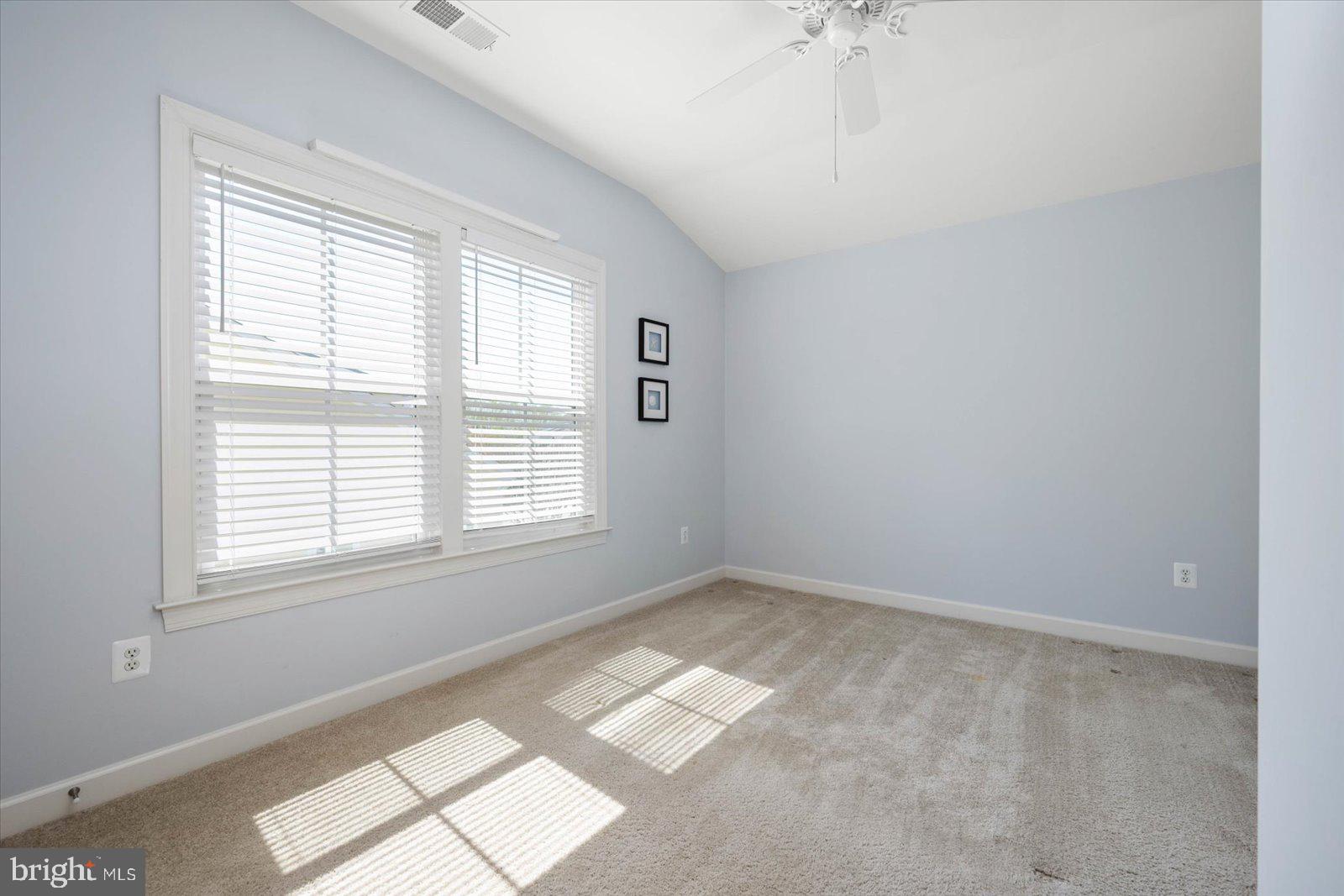 BAYSIDE - Residential