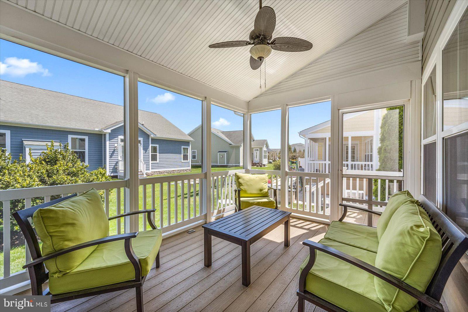 BAYSIDE - Residential