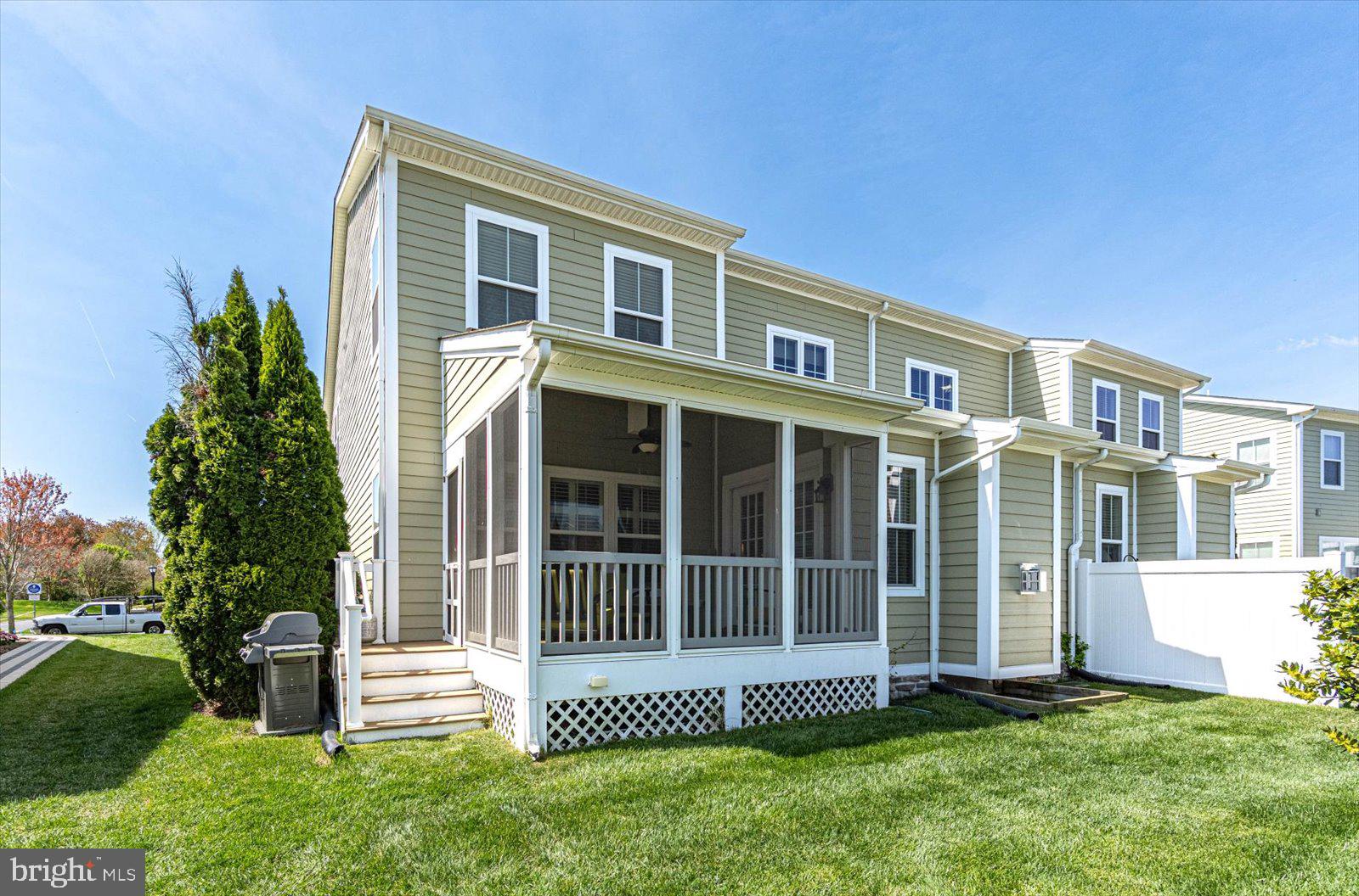 BAYSIDE - Residential