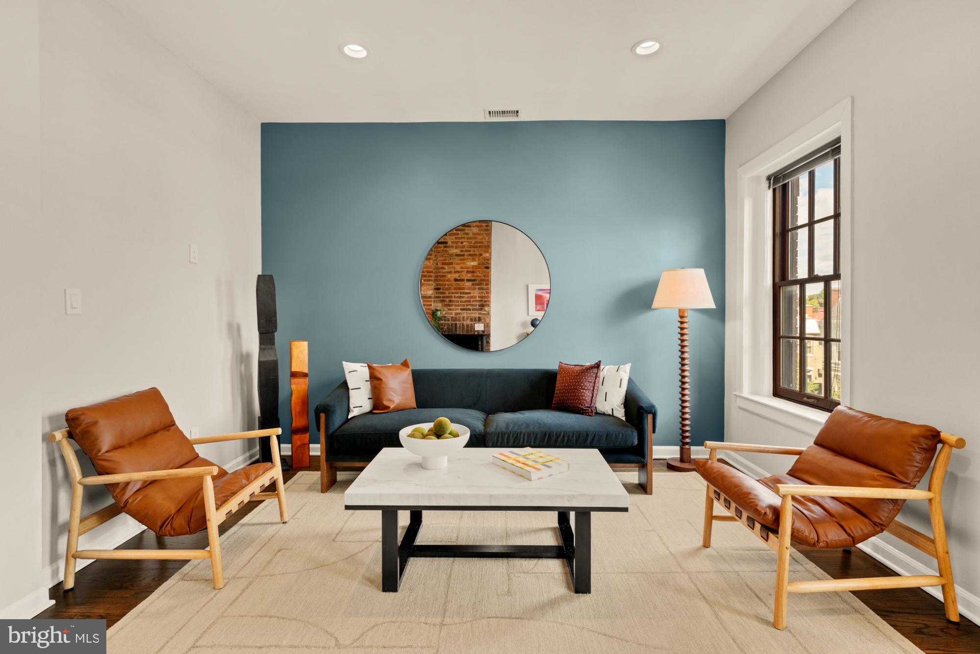 311 4TH STREET SE 6