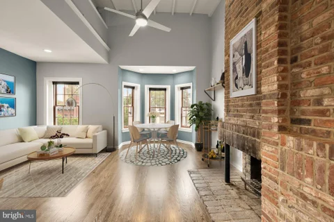 MLS: DCDC2282542