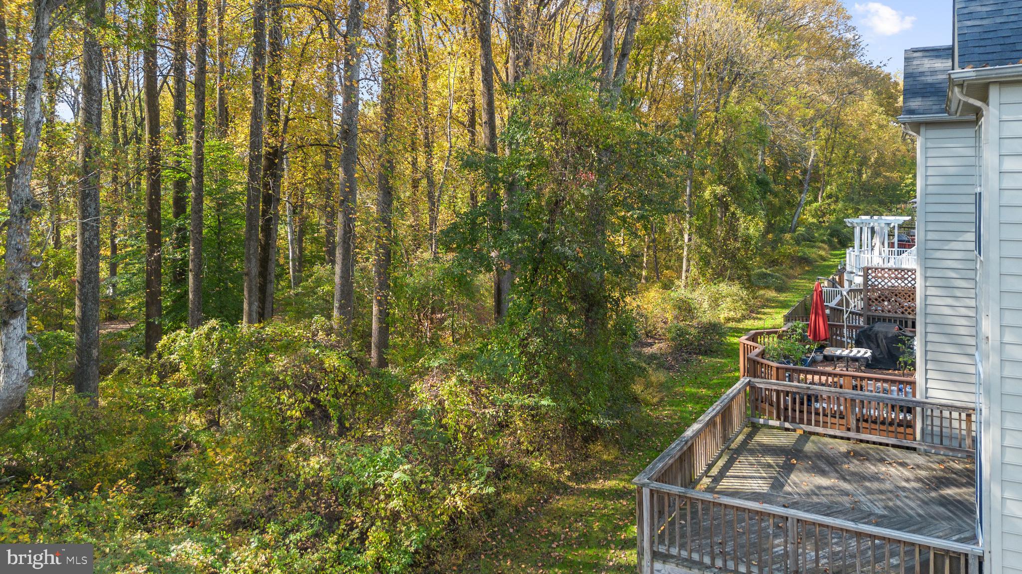 MANOR OAKS - Residential