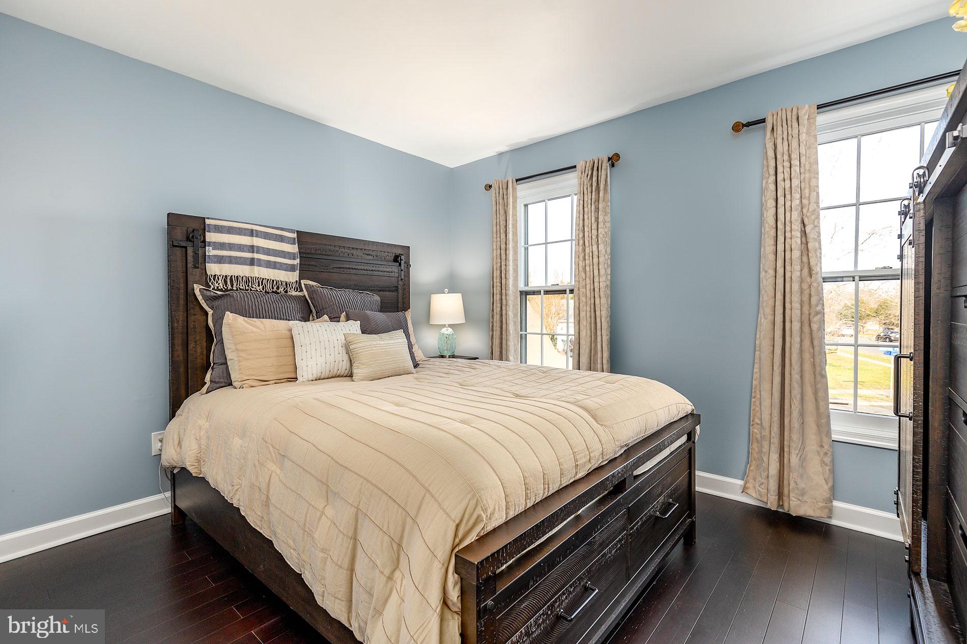 LIFESTYLE AT SULLY STATION - Residential