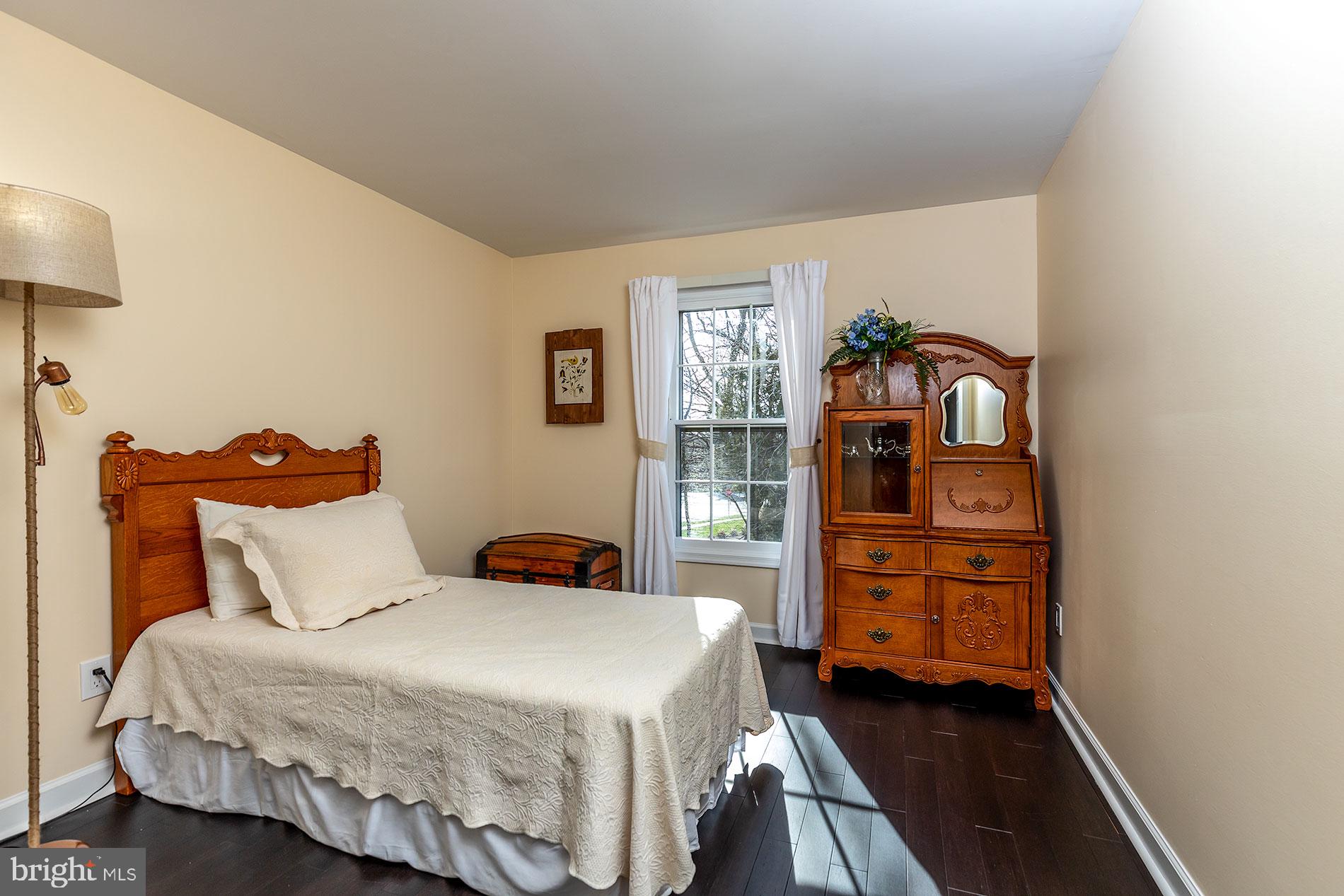 LIFESTYLE AT SULLY STATION - Residential