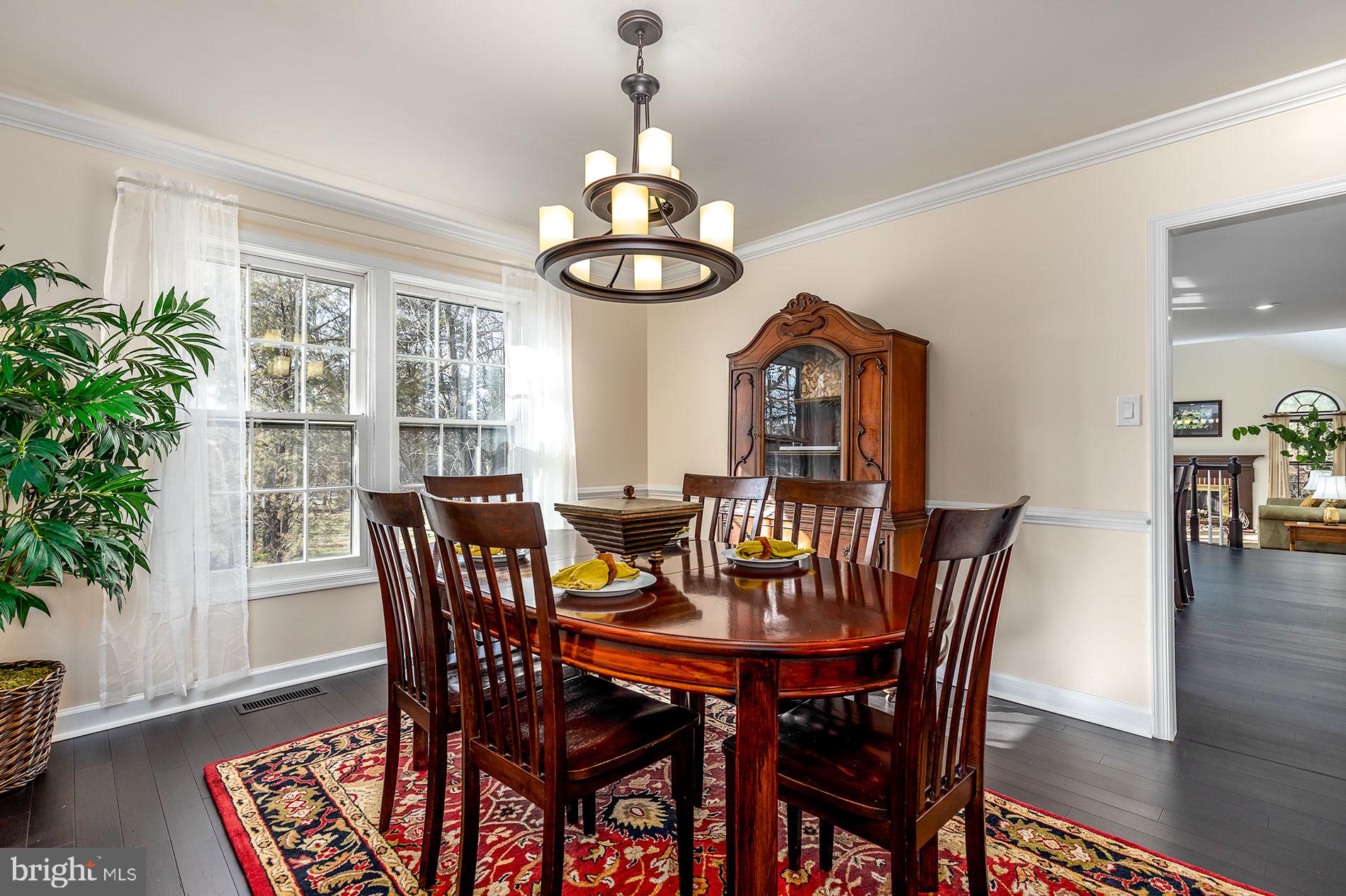 LIFESTYLE AT SULLY STATION - Residential