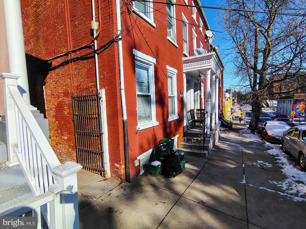 Photo of 215 W Vine Street, LANCASTER, PA 17603 (MLS # PALA2080822)