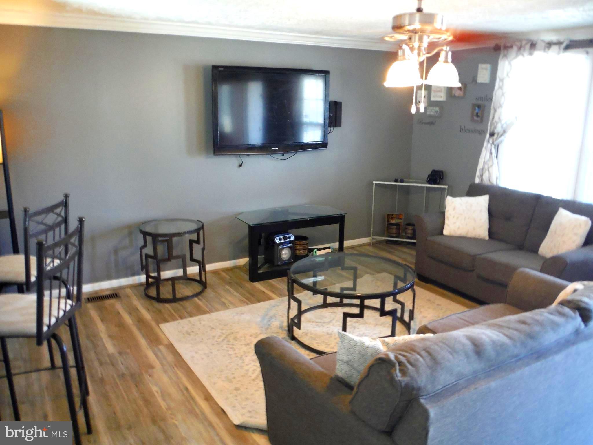 WOODBRIDGE CENTER - Residential