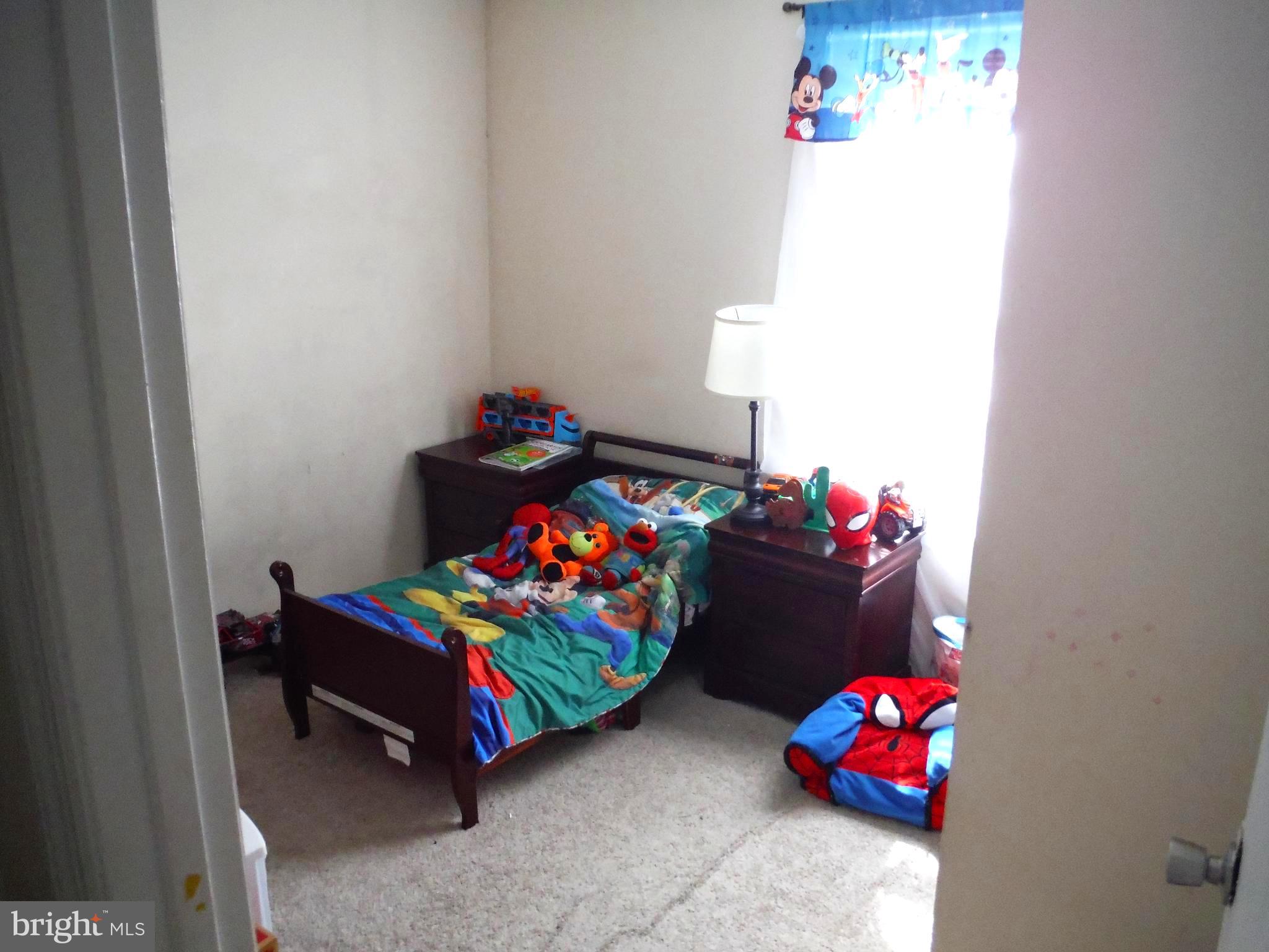 WOODBRIDGE CENTER - Residential