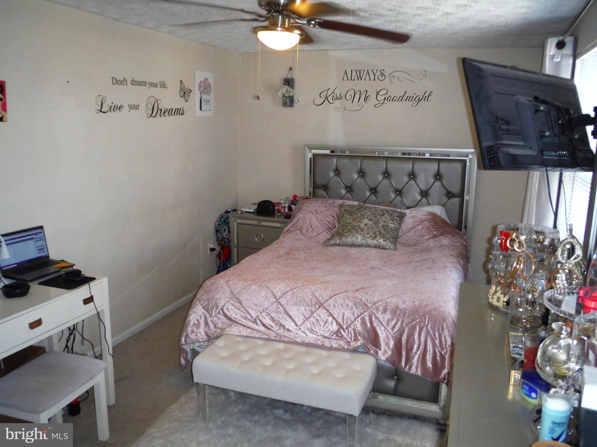 WOODBRIDGE CENTER - Residential