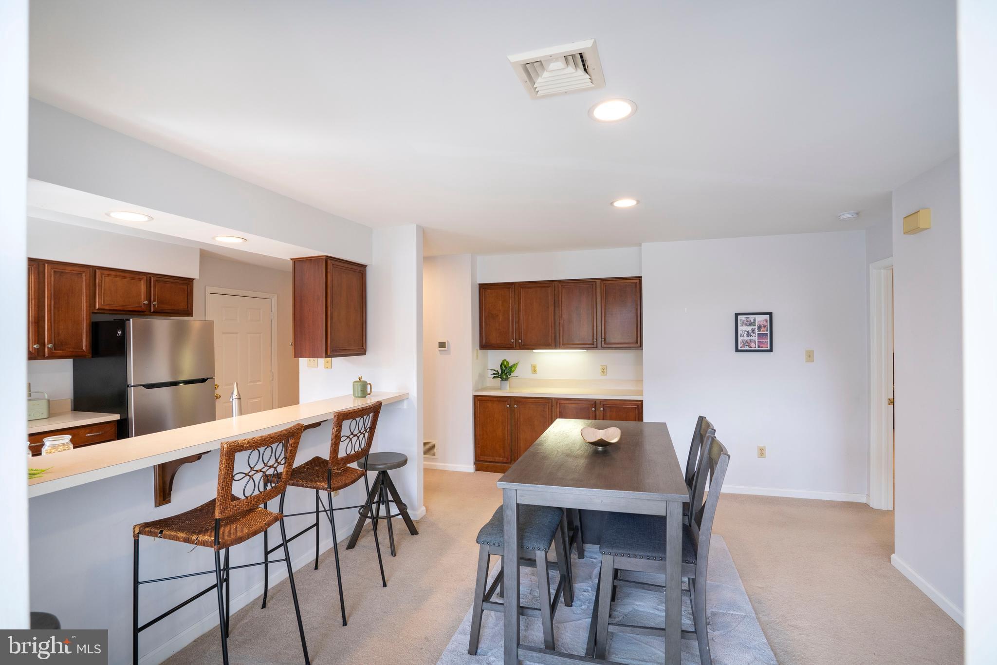 WELLINGTON GREENS - Residential