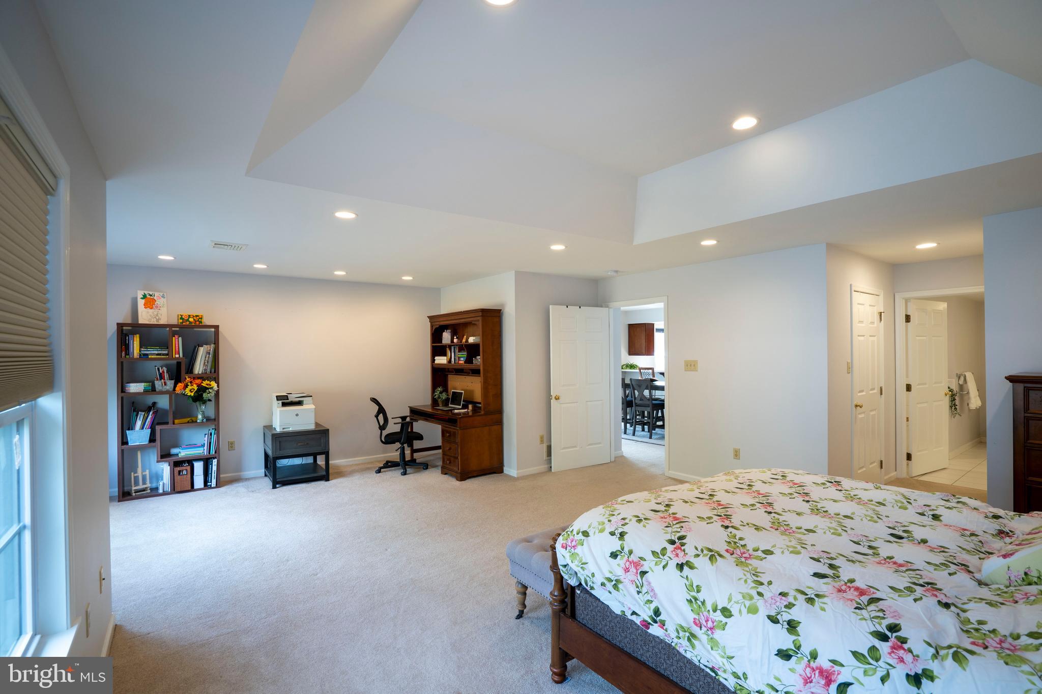 WELLINGTON GREENS - Residential