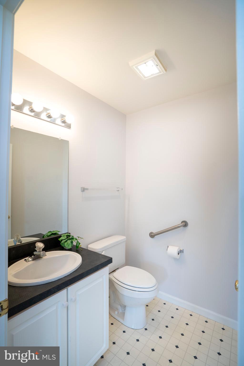 WELLINGTON GREENS - Residential